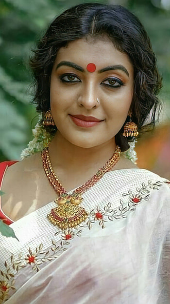 Durga KRISHNA, malayalam actress, saree beauty HD phone wallpaper
