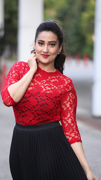 Manjusha, telugu actress, anchor HD phone wallpaper