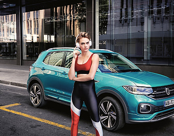 Cara Delevingne, Volkswagen's car hoot, 2020 HD wallpaper