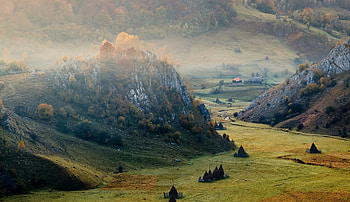 Sunrise mountain valley, Romania, Cliff mist, Forest villages HD wallpaper