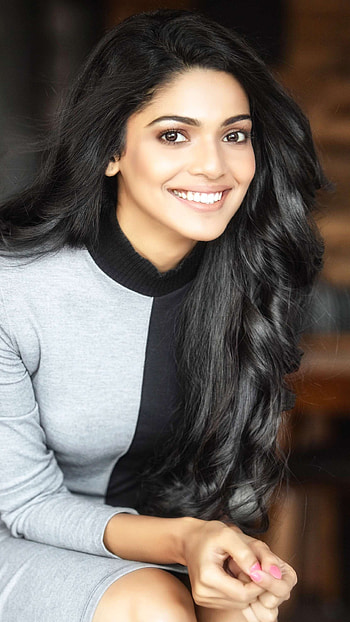 Pooja sawant, bollywood actress, model HD phone wallpaper
