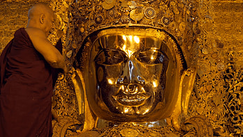 Myanmar Buddha, Spiritual art, Tranquil statues, Buddhist heritage HD wallpaper