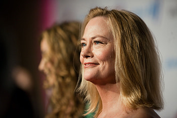 Cybill Shepherd, Ozy, Page 209, Movies HD wallpaper