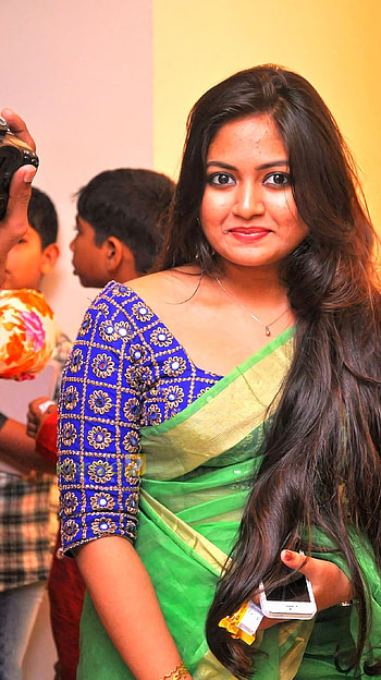 Shalin zoya, malayalam actress.sare, saree beauty HD phone wallpaper