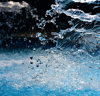 Water splash, close up HD wallpaper