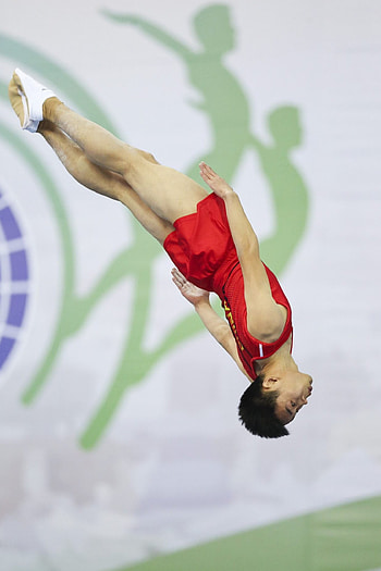 Gao Lei, Trampoline gymnastics HD phone wallpaper