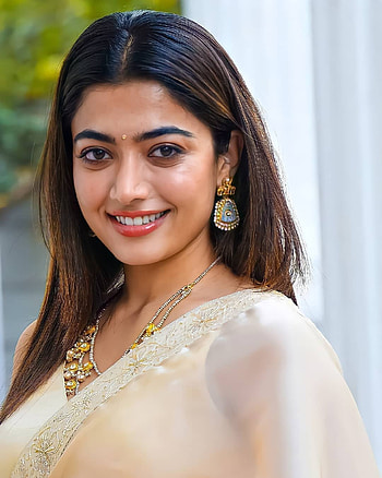 rashmika mandanna, lip, eyebrow HD phone wallpaper