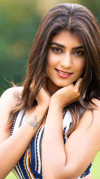 Divya Suresh, kannada actress, model HD phone wallpaper