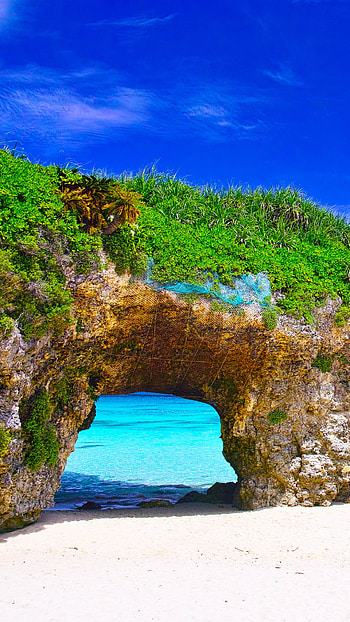 Sunayama beach, Miyakojima island, Okinawa, Japan HD phone wallpaper
