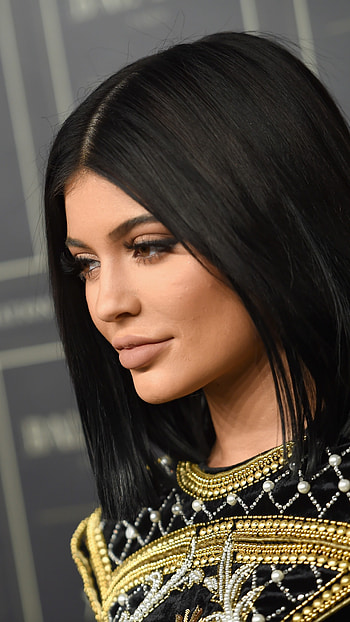 Kylie Jenner, Beauty , celebrities HD phone wallpaper