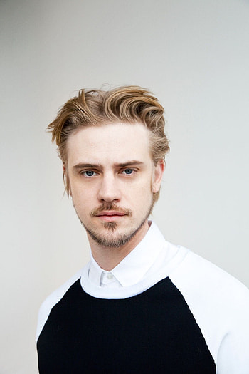 Boyd Holbrook, Hair and beard styles, Boyd's HD phone wallpaper