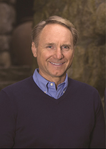 Dan Brown, Author interview, Personal insights, Writing process HD phone wallpaper