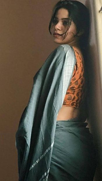 Divya 899, Beauty, Divya Bharathi, actress, saree HD phone wallpaper
