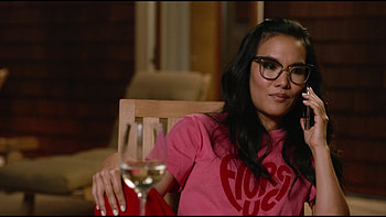 Ali Wong, Fiorucci T-shirt HD wallpaper