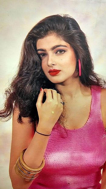 Mamata Kulkarni, bollywood actress HD phone wallpaper