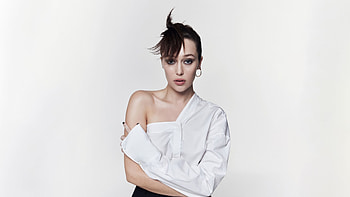 Alycia Debnam Carey Elle Magazine Australia 2024, alycia-debnam-carey, celebrities, girls HD wallpaper