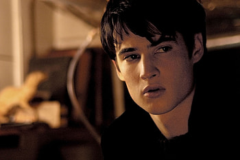 Tom Sturridge, Like Minds movie stills, The Boat That Rocked, Hey Brother song HD wallpaper