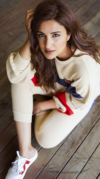Parineeti Chopra, bollywood actress, cute HD phone wallpaper
