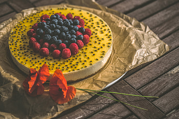 Food, Blueberry, Raspberry, Desert, Bilberries, Berries, Cake, Bakery Products, Baking HD wallpaper