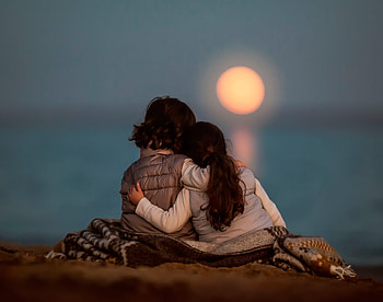 romantic moment, children, love, Moon, Moonrise Stillness HD wallpaper