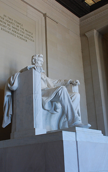 Abraham Lincoln seated, Memorial's grandeur, Travel inspiration, Historical HD phone wallpaper