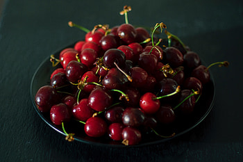 Fruits, Sweet Cherry, Food, Cherry, Berry, Plate HD wallpaper