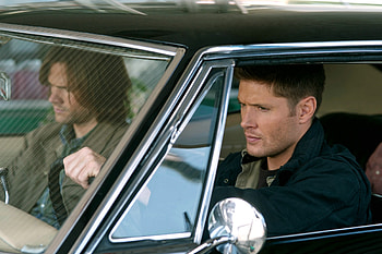 Supernatural : Sam & Dean Winchester in Iconic Ride, Jensen Ackles, Jared Padalecki, Sam Winchester, Dean Winchester, TV Show, Supernatural (TV Show) HD wallpaper