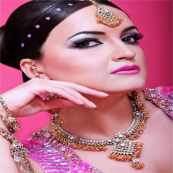 Beautiful lady in pink, pink, model, beautiful, female HD wallpaper