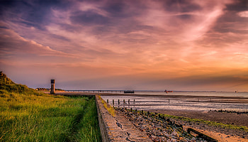 English Evening at Coast, sea, coast, clouds, nature, grass, evening HD wallpaper