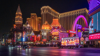 city night HD wallpaper