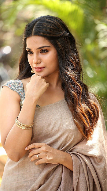 Aathmika, tamil actress, model, saree beauty HD phone wallpaper