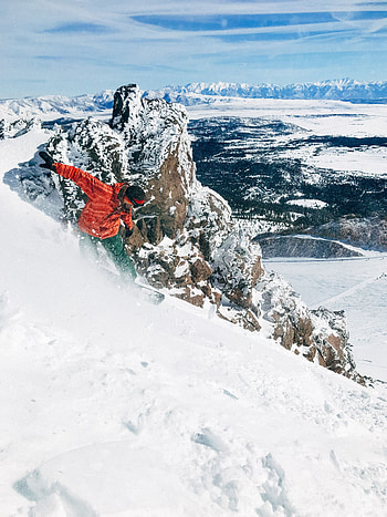 Sports, Mountains, Snow, Slope, Descent, Board, Snowboard, Snowboarder, Extreme, Winter Sport HD phone wallpaper