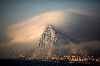 Spain, Gibraltar, Quixotic warship, Incident HD wallpaper