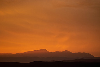 Nature, Sunset, Mountains, Vertex, Silhouette, Tops HD wallpaper