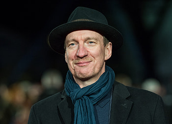 David Thewlis, Movies, Secret wedding, Girlfriend HD wallpaper