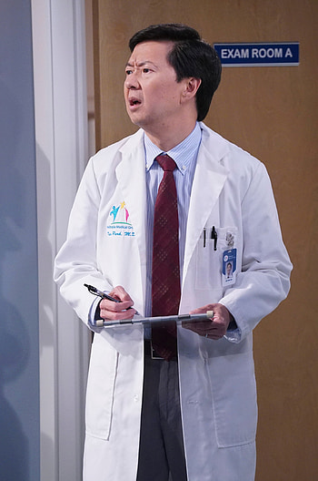 Ken Jeong, Review, Dr. Ken, Physician HD phone wallpaper