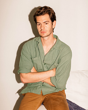 Andrew Garfield, Tick, Tick... Boom! HD phone wallpaper