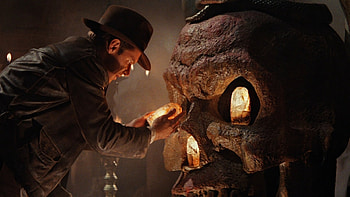 Indiana Jones and the Temple of Doom, Movie review, Thrilling adventure HD wallpaper