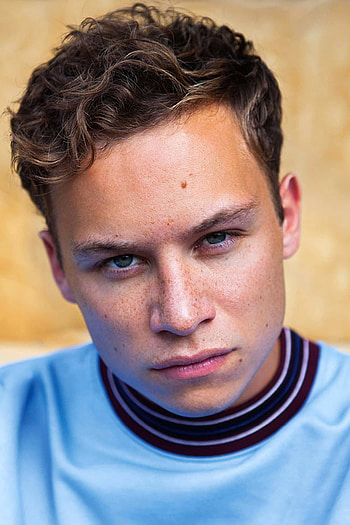 Finn Cole, Movies, Actor, Profile HD phone wallpaper