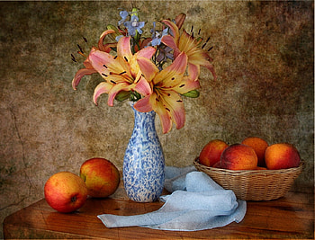 still life, colorful, bouquet, peach, graphy, colors, beauty, nice, delicate, flower, fruit, , elegance, vase, beautiful, lily, pretty, cool, apple, flowers, scarf, lilies, lovely, harmony HD wallpaper