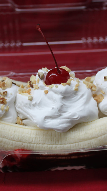 Whipped Cream, Banana split, Tempting , Leafy wonder HD phone wallpaper