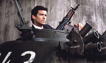 Pierce Brosnan, James Bond 007 Goldeneye, 1 of 24 HD wallpaper