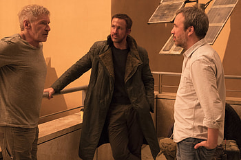 Blade Runner 2049 - Iconic Scene with Officer K, movie, Blade Runner 2049, Ryan Gosling, Officer K (Blade Runner 2049), Harrison Ford HD wallpaper
