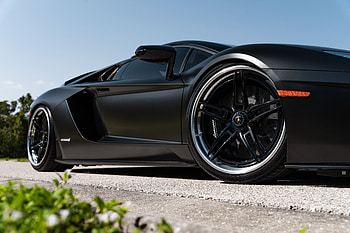 Lamborghini - Midnight Supercar HD wallpaper