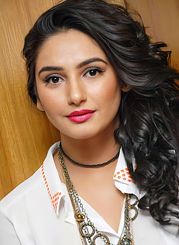 Ragini Dwivedi, nose, hair, Kannada_actress HD phone wallpaper