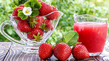 Strawberries, Juice HD wallpaper