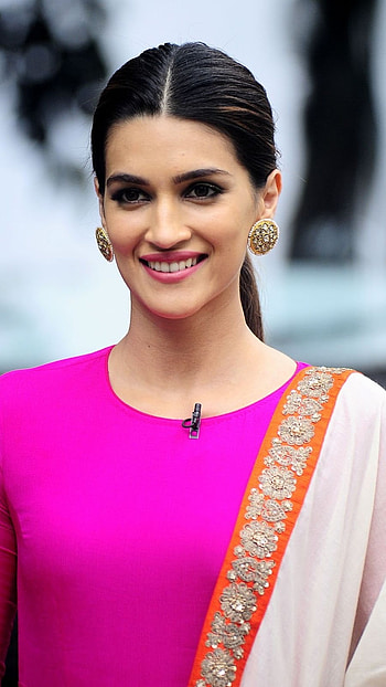 Bollywood Heroine, Kriti Sanon, Bollywood, Heroine HD phone wallpaper