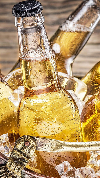 beer , Refreshing drink, Crisp beverage, Thirst-quenching HD phone wallpaper