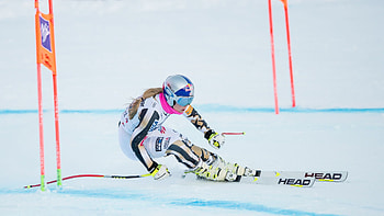 Lindsey Vonn, Skiing backgrounds, resolution, Breathtaking visuals HD wallpaper
