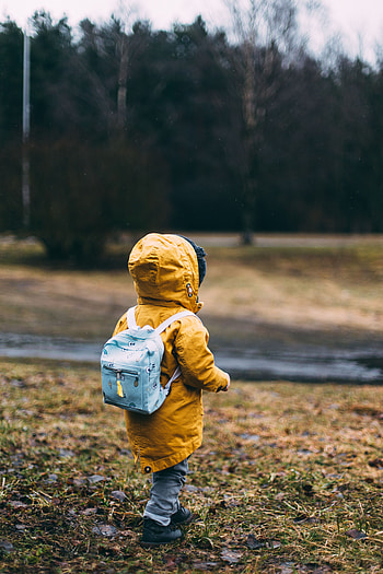 Autumn, Miscellanea, Miscellaneous, Stroll, Child, Backpack, Rucksack HD phone wallpaper